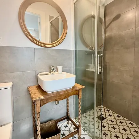 Old Town 3 Bed House With Private Roof Terrace Нерха