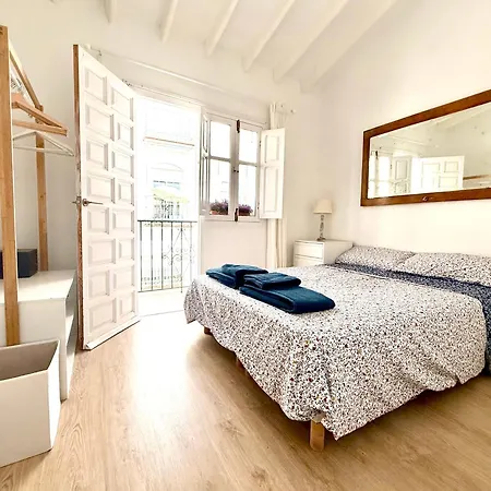 Old Town 3 Bed House With Private Roof Terrace Nerja