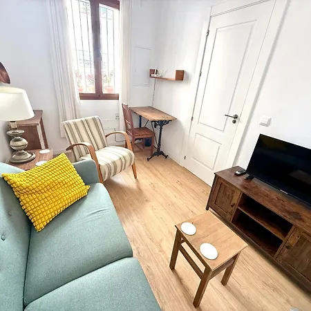 Old Town 3 Bed House With Private Roof Terrace Nerja