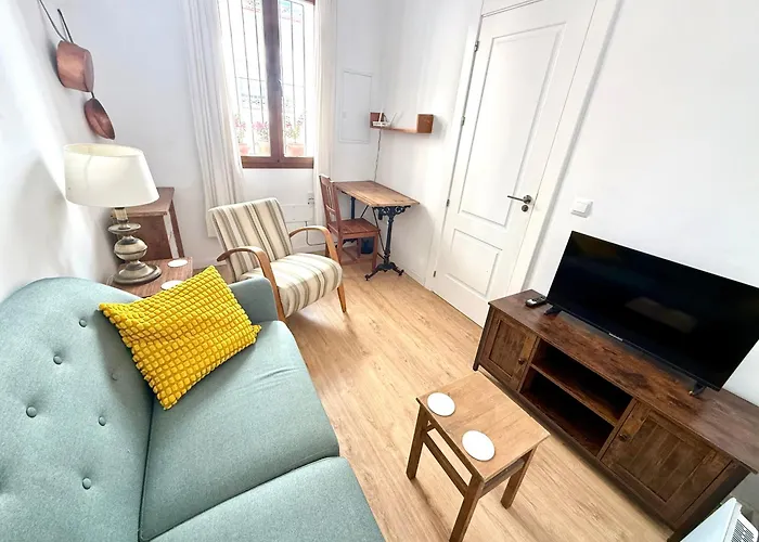 Old Town 3 Bed House With Private Roof Terrace Nerja