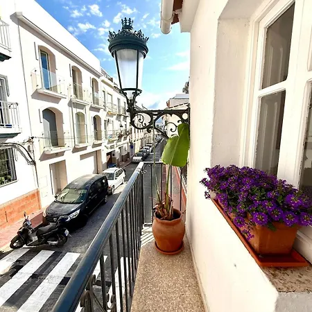 Old Town 3 Bed House With Private Roof Terrace